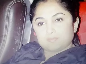 Amelia է մութ ստրկու ...