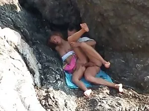 Ոսկե գարշապարը հյուս ...